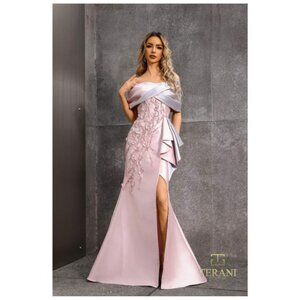 Blush Silver Ruffled Mermaid Off Shoulder Evening Long Formal Gown 252M5324